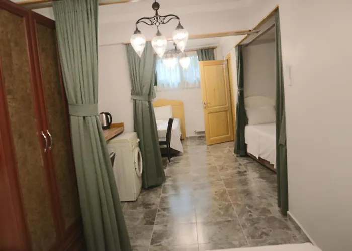 Appart hôtel 3 Floor History Mansion 4*