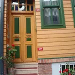 3 Floor History Mansion İstanbul