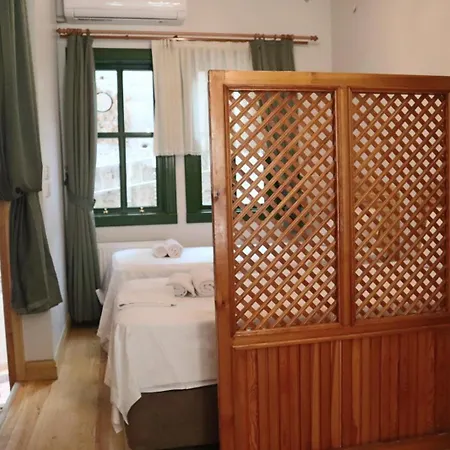 3 Floor History Mansion