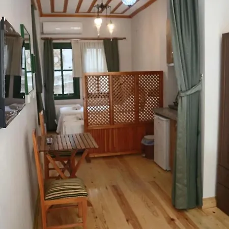 아파트호텔 3 Floor History Mansion 4*
